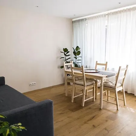 Wohlfuehloase In Perfekter Lage Appartement *